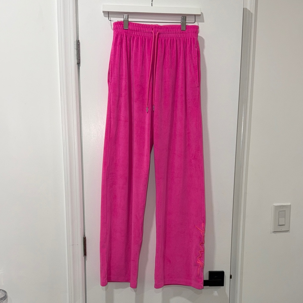 PINK Victoria's Secret Jogger